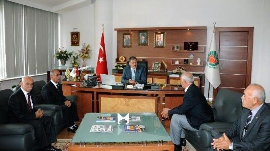 Şehit Ve Gazi Derneklerinden, Belediye Başkanı Ahmet &Ccedil;akır&rsquo;a Ziyaret
