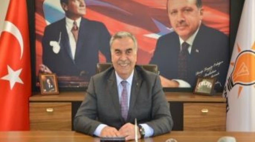 Ak Parti İzmir İl Başkanı &Ouml;mer Cihat Akay&rsquo;ın Kurban Bayramı Mesajı