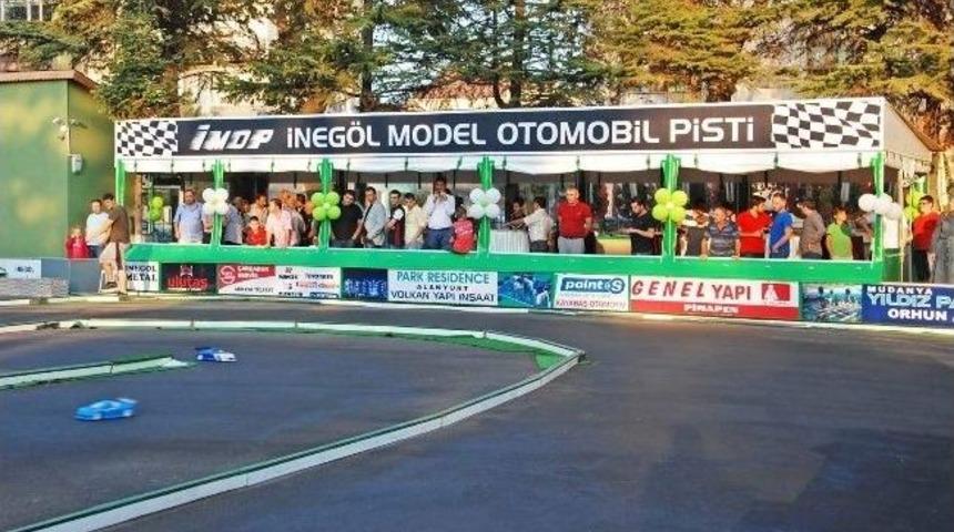 Model Oto Pilotları İneg&ouml;l&rsquo;de Yarıştılar