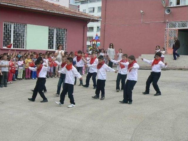 Bozüyük'te İlköğretim Haftası Kutlandı