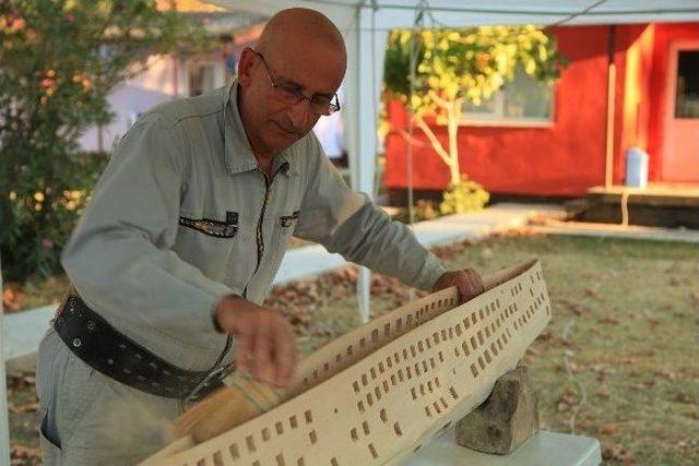 Yalova Bienali S&uuml;r&uuml;yor 1