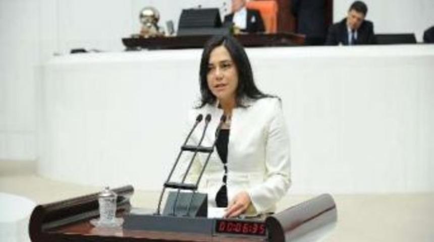 Chp&rsquo;li Y&uuml;ceer: "gaziler Ve Şehitler Laik Cumhuriyetin Var Oluşunun, Milli Birlik Ve Beraberliğin, Vatanseverliğin, Kahramanlığın Ve Vatan Sevgisinin &Ouml;l&uuml;ms&uuml;z Sembolleridir"