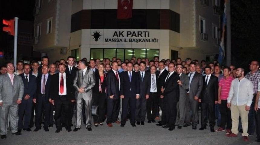 Ak Parti Şehzadeler İl&ccedil;e Y&ouml;netimi Belli Oldu