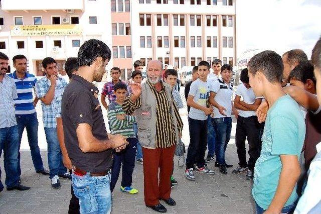 Okullar A&ccedil;ıldı Servis Tartışmaları Başladı 2