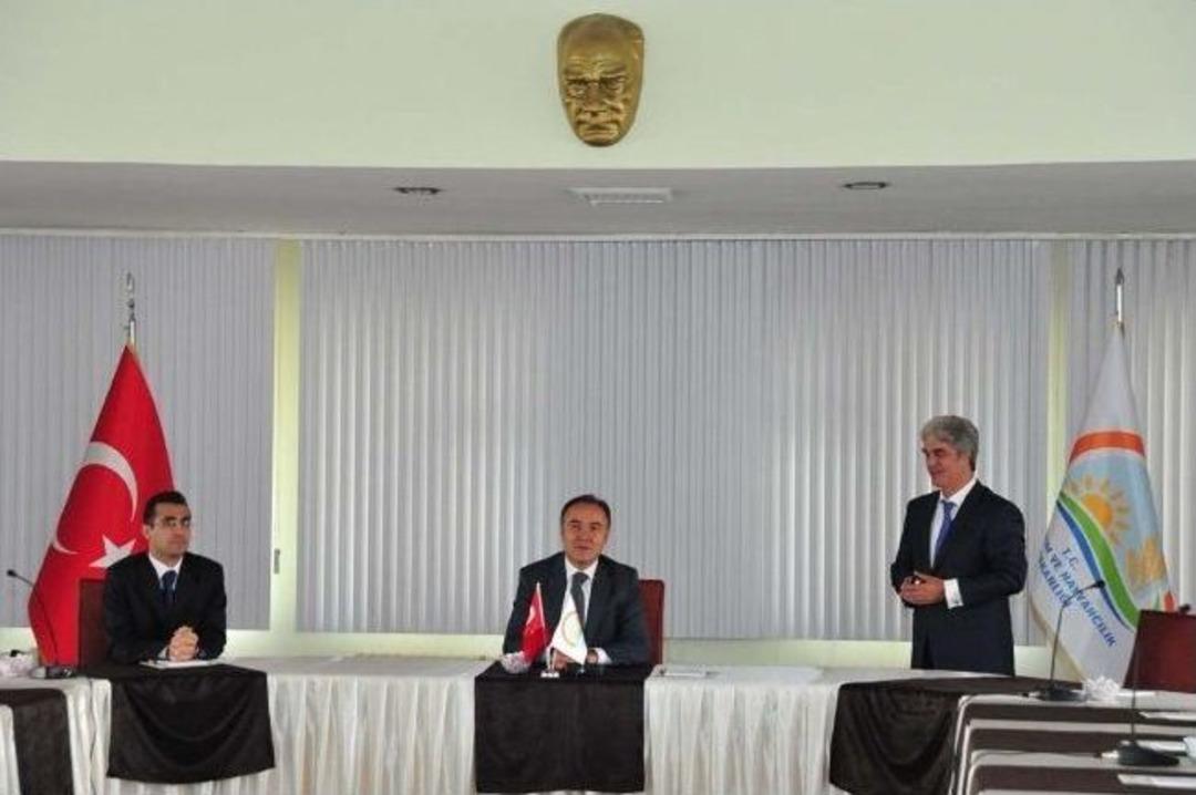 Vali Altıparmak'tan Tarım Zirvesi