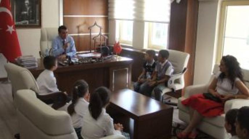 &Ouml;ğrencilerden Kaymakam Keklik'e Ziyareret