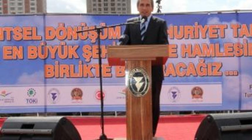 Vali Yazıcı: Kentsel D&ouml;n&uuml;ş&uuml;mle Yozgat&rsquo;ın &Ccedil;ehresi Değişecek