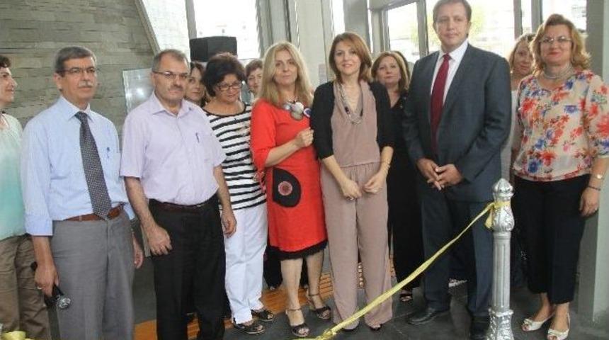 Akhisar Sanat At&ouml;lyesi'nde &Ccedil;ini Sergisi A&ccedil;ıldı