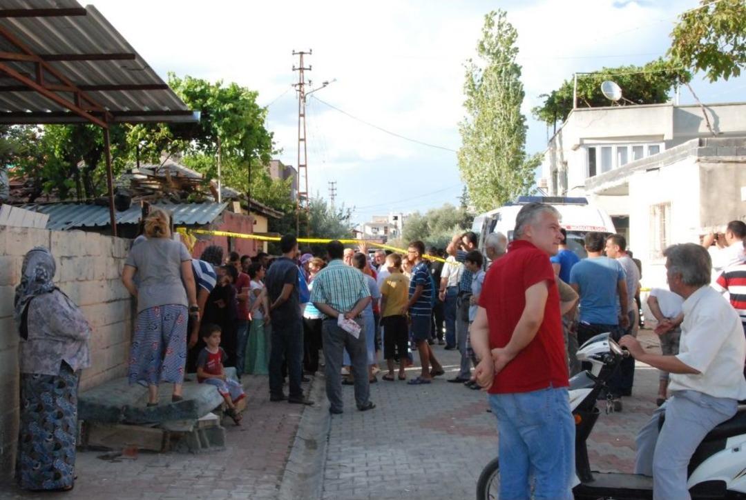Adana Ceyhan'da Silahlı Kavga: 4 &Ouml;l&uuml;, 1 Ağır Yaralı