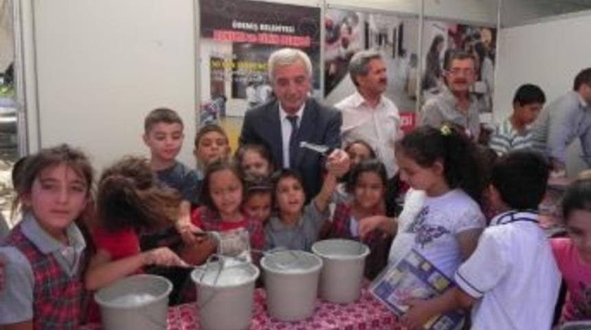 Başkan Keskin, &Ouml;ğrencilerle Birlikte Deney Yaptı