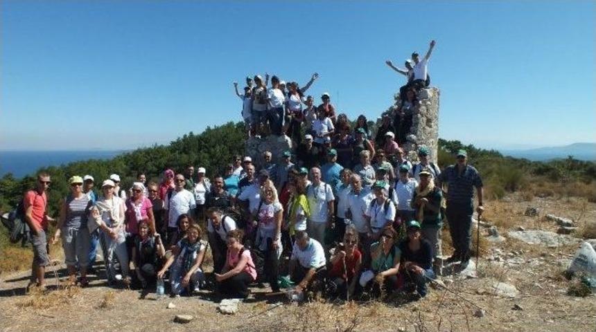 Karşıyakalı Dağcılar Doğa İle Buluşuyor