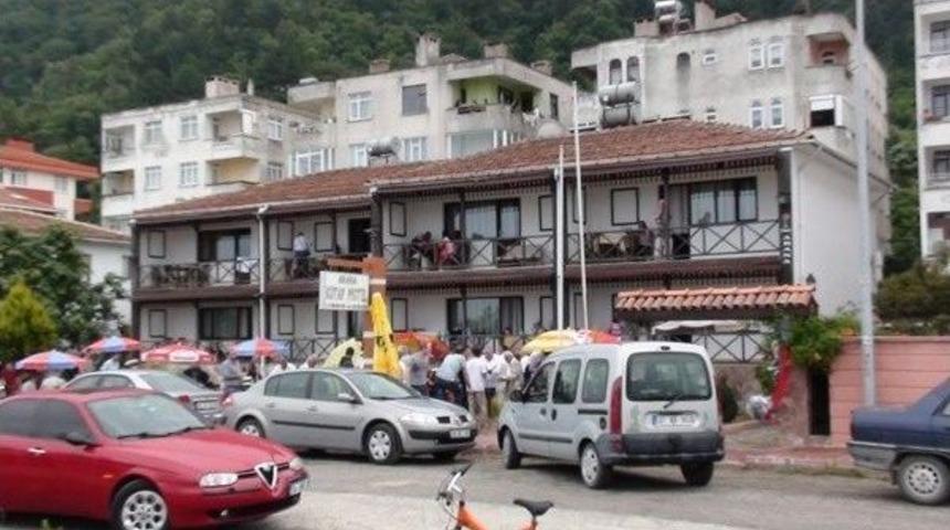 Motel Myo&rsquo;nun Can Simidi Oldu