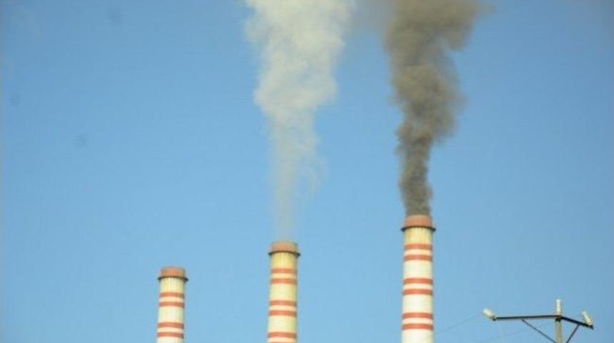 Santraldeki Arıza Yatağan'ı Siyaha B&uuml;r&uuml;d&uuml;