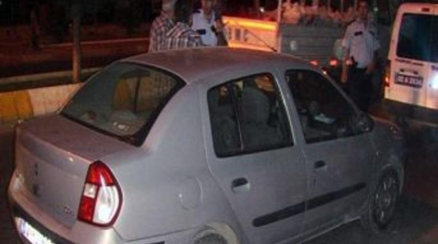 Ş&uuml;pheli Otomobil Polisi Harekete Ge&ccedil;irdi