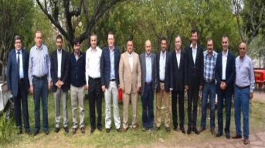 Başkan Yağcı Tso Y&ouml;neticileriyle Bir Araya Geldi