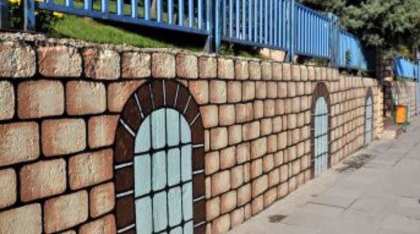 Belediyeden Duvarlara Estetik Hamle