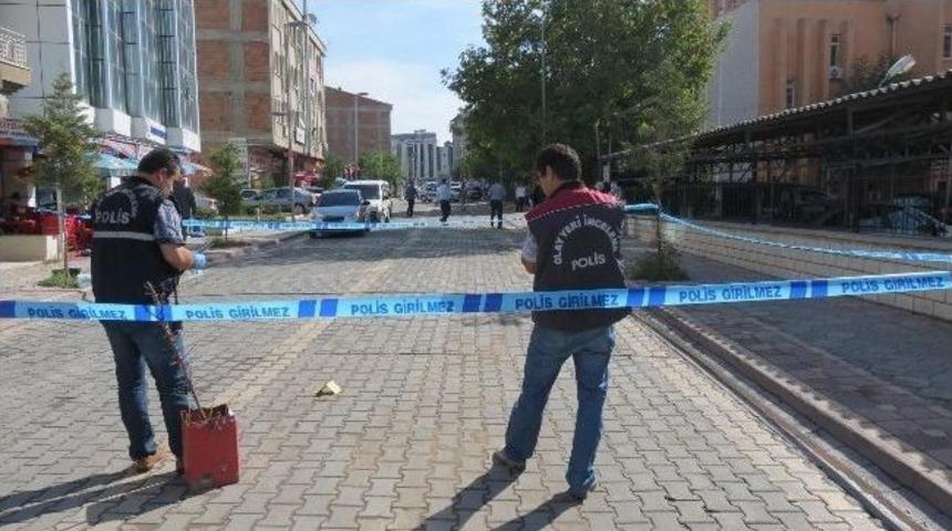 Malatya'da Adliye &Ouml;n&uuml;ndeki Silahlı Olay