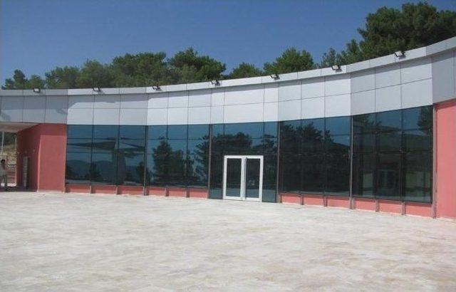 Mutluluk Ormanında &Uuml;cretsiz D&uuml;ğ&uuml;n 2