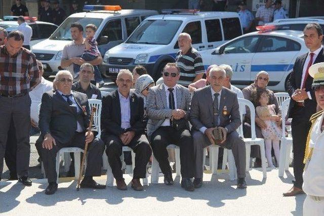Başbakan Erdoğan ın Gazi Yakını Heyecanına Yenildi 1