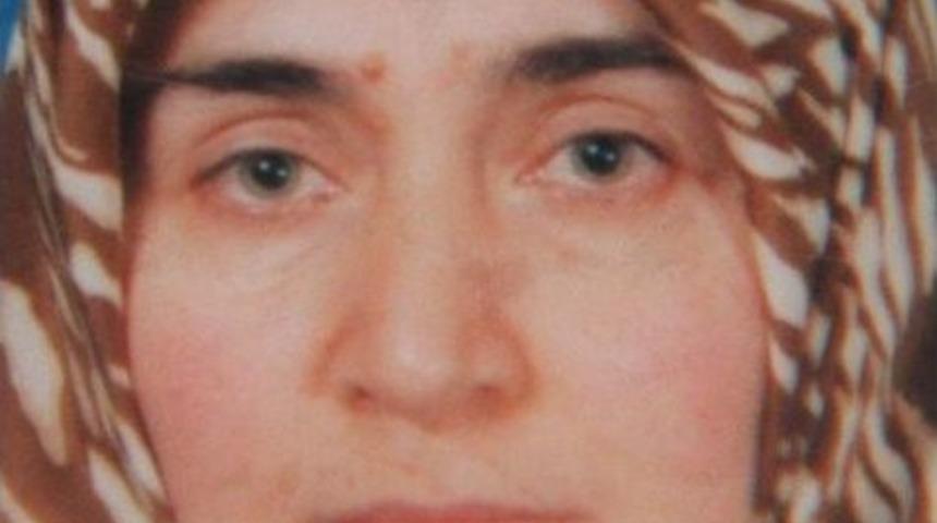 Parf&uuml;m şişesi kavgası: anne &ouml;ld&uuml;, baba tutuklandı