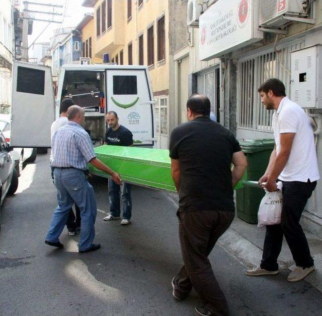 Parfüm şişesi kavgası: anne öldü, baba tutuklandı