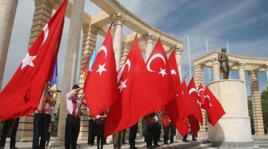 &lsquo;gaziler G&uuml;n&uuml;&rsquo; Kilis'te T&ouml;renle Kutlandı