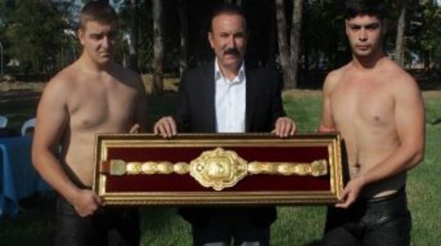 Kırkpınar Heyecanı İzmit&rsquo;e Taşındı