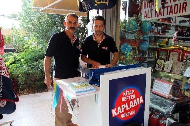 (&ouml;zel Haber) Evde Kitap Kaplama Devri Sona Erdi 1