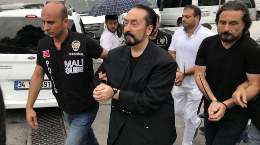 Adnan Oktar'ın dijital arşivi ele ge&ccedil;irildi! Şantaj ama&ccedil;lı ses ve g&ouml;r&uuml;nt&uuml;ler var 