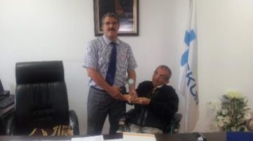 Yardımlar, Plaket İle &Ouml;d&uuml;llendirildi