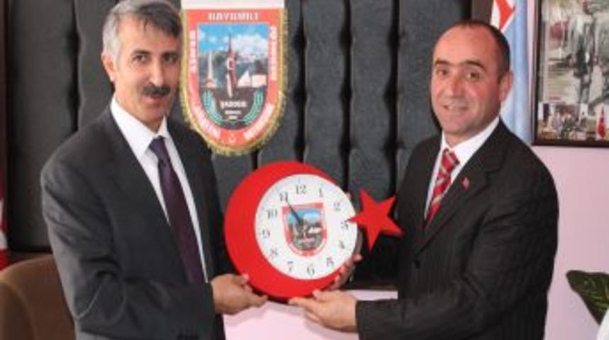 Vali &Uuml;nl&uuml;er, ŞADDER'i Ziyaret Etti