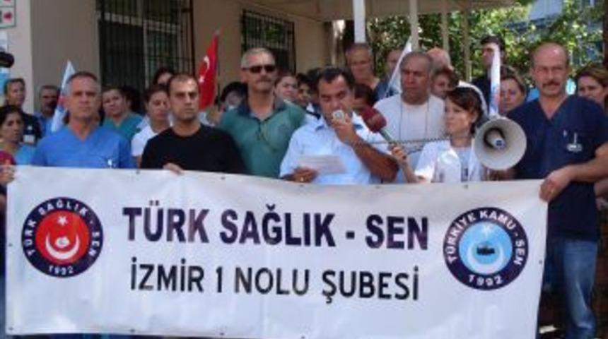 T&uuml;rk Sağlık Sen: 450 Bin Sağlık &Ccedil;alışanı Ek &Ouml;demelerini Zamanında Alamıyor