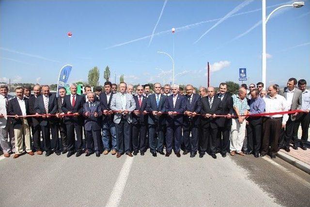 &Ouml;zl&uuml;ce K&ouml;pr&uuml;s&uuml; Trafiğe A&ccedil;ıldı 2