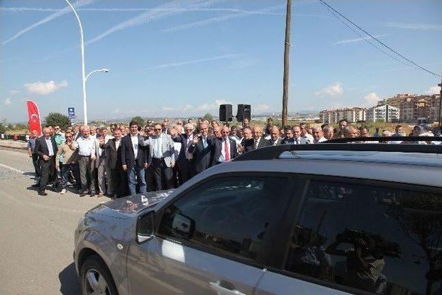 &Ouml;zl&uuml;ce K&ouml;pr&uuml;s&uuml; Trafiğe A&ccedil;ıldı 3