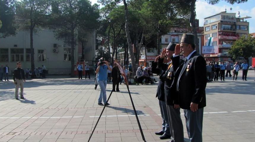 &Uuml;nye&rsquo;de Gaziler G&uuml;n&uuml; T&ouml;renle Kutlandı
