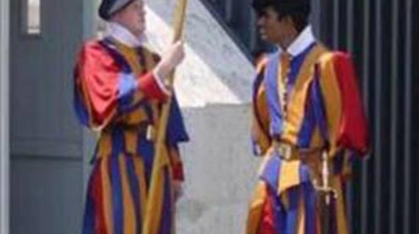 Bu &uuml;lkelerde asker yok!