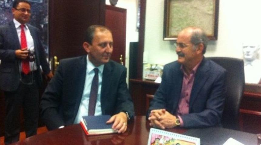 Başkan Adayı Işık, Eskişehir&rsquo;i &Ouml;rnek Aldı