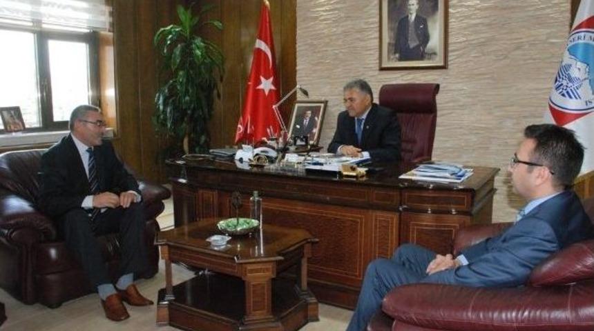 Hayırsever Belediye&rsquo;ye Anlamlı Ziyaret