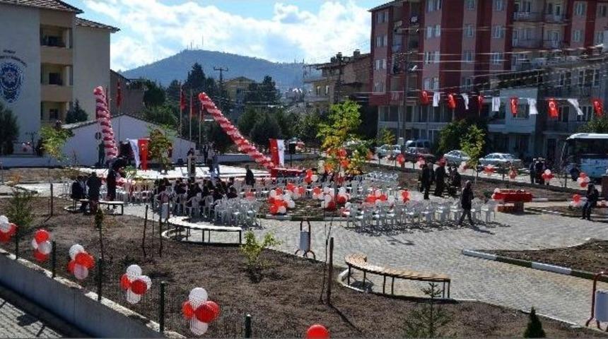 Şehitler Parkı Gaziler G&uuml;n&uuml;'nde A&ccedil;ıldı