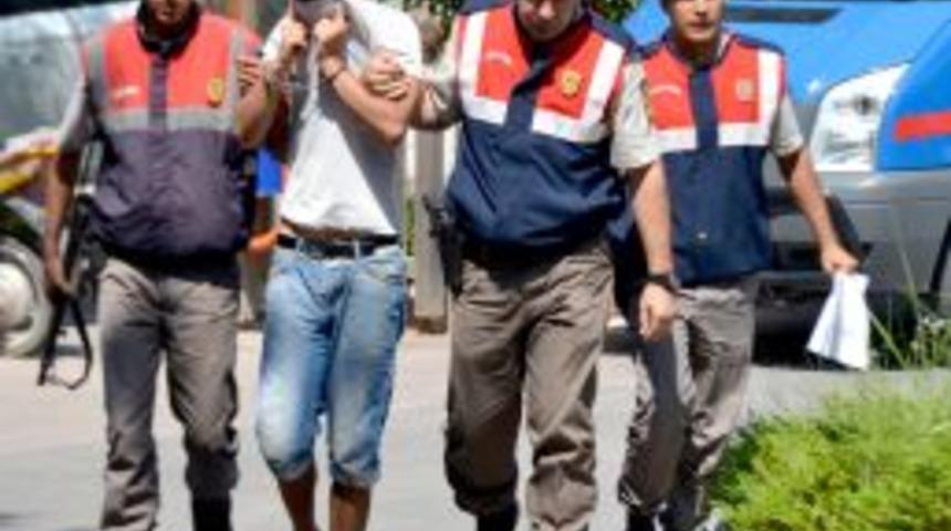 Jandarmanın Rutin Kontrol&uuml;nde Esrar Ele Ge&ccedil;irildi