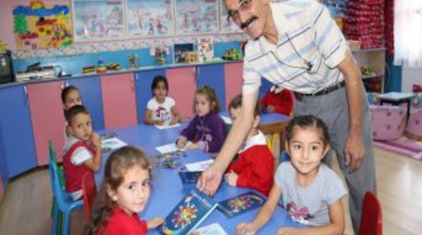 THK Polatlı Şubesi &Ouml;ğrencilere Kırtasiye Yardımı Yaptı