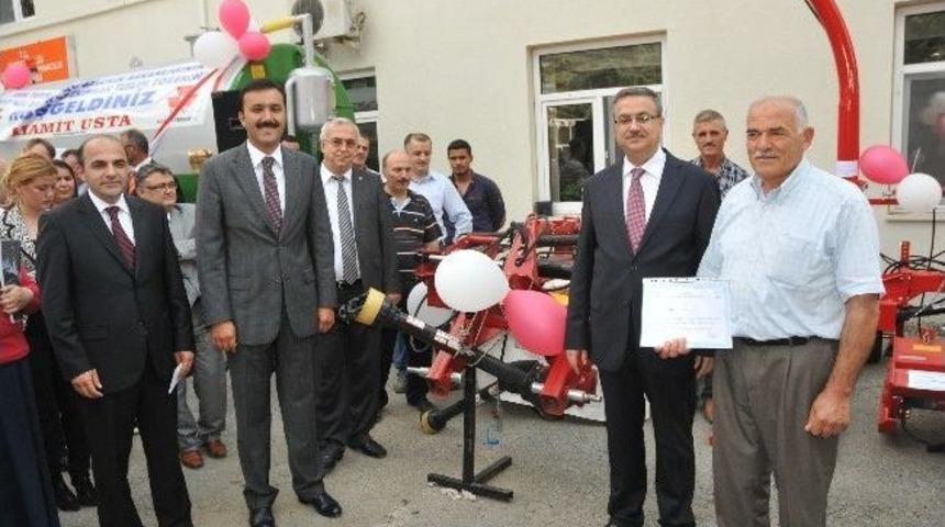 Destek İle &Ccedil;ift&ccedil;inin Y&uuml;z&uuml; G&uuml;ld&uuml;