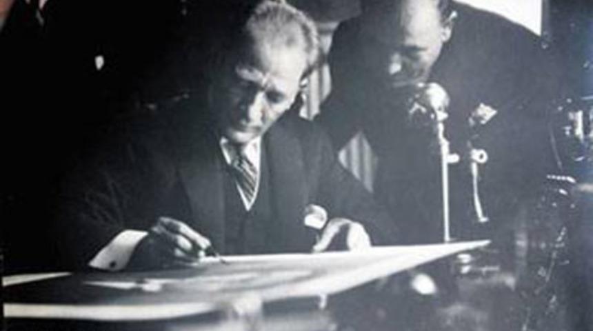 Son Atat&uuml;rk biyografisi