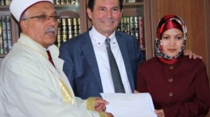 Filipinli Gelin, Elbistan&rsquo;da M&uuml;sl&uuml;man Oldu