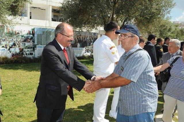 Kuşadası’nda Gaziler Günü Etkinlikleri