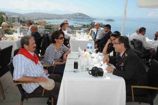 Kuşadası’nda Gaziler Günü Etkinlikleri