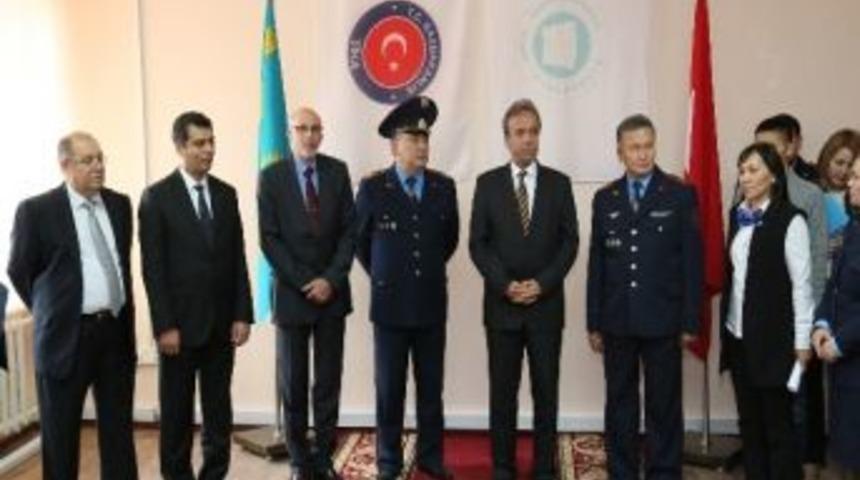 Kazakistan Cumhuriyeti Mali Polis Akademisi&rsquo;ne Teknik Destek