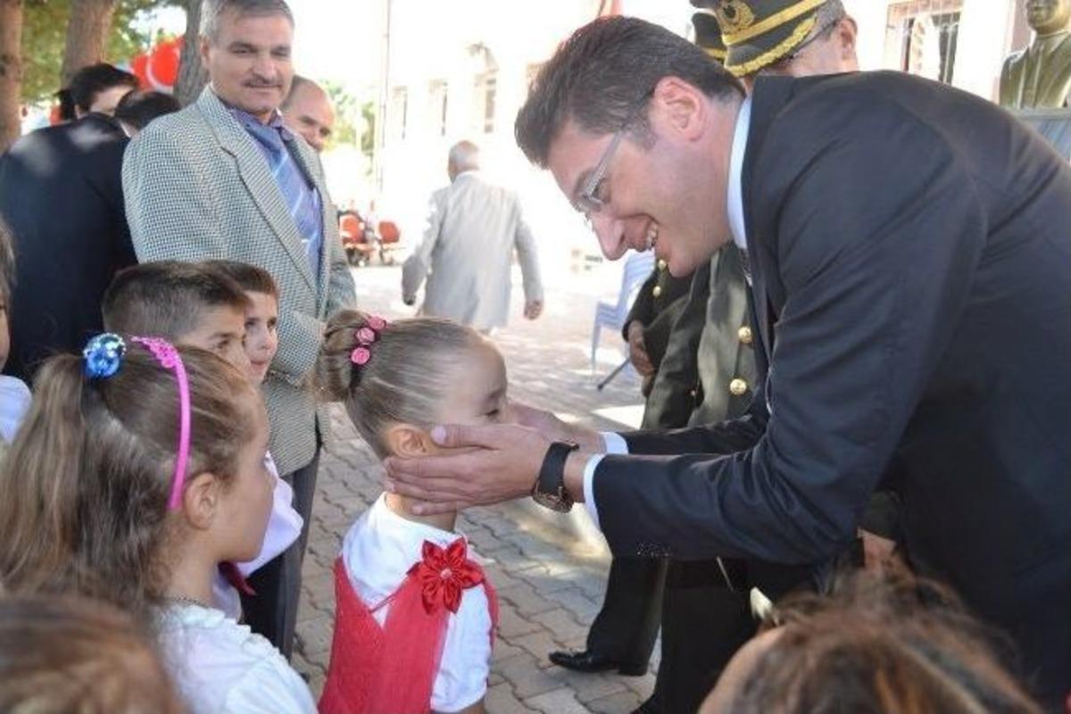 Kula'da İlk&ouml;ğretim Haftası Kutlandı