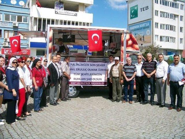 Salihli Mhp, Şehit Er Anıl Eruluç İçin Lokma Döktürdü