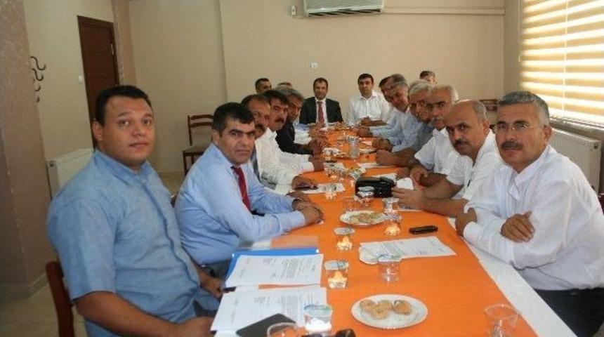 Tarsus&rsquo;ta Belediye Başkan Aday Adaylarıyla Toplantı Yapıldı